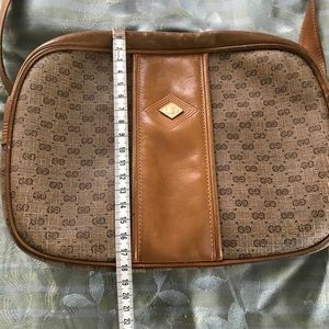 Vintage Gucci crossbody